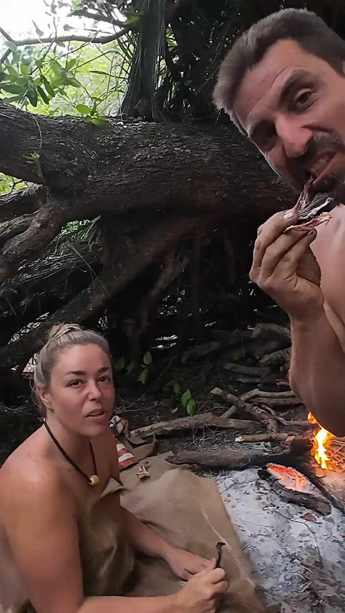 Naked and Afraid: Global Showdown - AFTER DARK: Episode 4 🌝🥓🦟 #NakedAndAfraid: Global Showdown, Sundays at 8P on Discovery