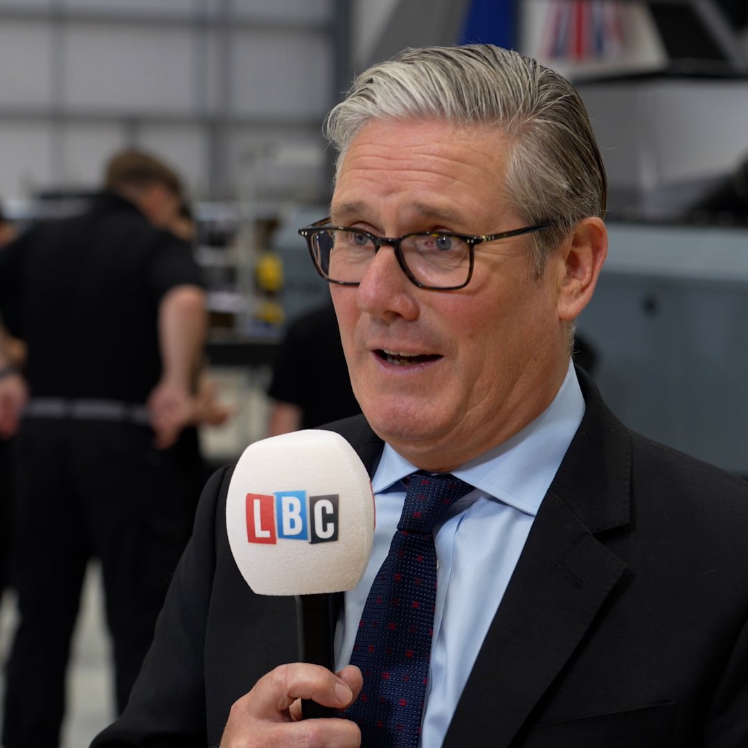 🇷🇺🇬🇧 "Our intelligence is that Russia could attack NATO by 2030.. We have to be prepared for War" – British PM Starmer I don't seem to understand, Russia is losing in Ukraine at the same time planning to attack NATO?? Who's dumb enough to by this BS.