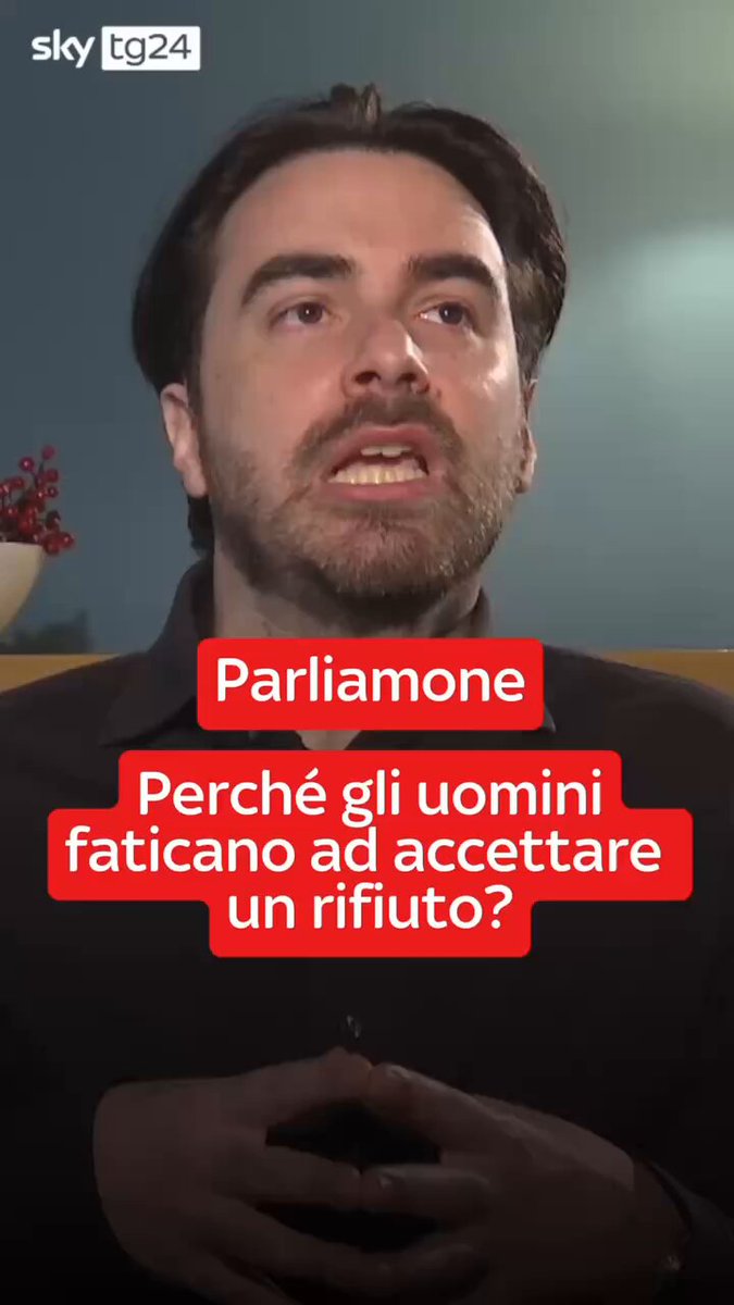Perché il genere maschile fatica ad accettare un rifiuto? Francesco Ferreri, antropologo e consulente sessuale, intervistato nell’ultima puntata di Timeline, ha spiegato che gli uomini, più delle donne, si identificano nelle relazioni e quando queste finiscono, non si accettano le conclusioni. “Spesso facciamo un confronto tra la fine di una relazione e un lutto. (…) Difficilmente abbiamo ricevuto un’educazione che ci aiuta a prenderci cura di quel sentimento ed è un’emozione di cui noi non abbiamo controllo e infatti il maschile fa molta fatica ad accettare temi come lutto, la chiusura di una relazione, la perdita del lavoro o la malattia”, ha spiegato Ferreri. La puntata integrale ➡️