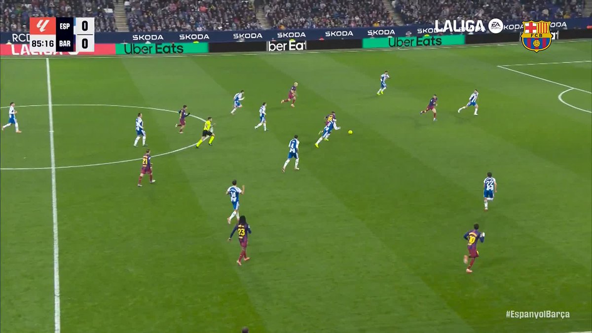 This goal belongs in a museum. 🎨⚽ #LaLigaHighlights