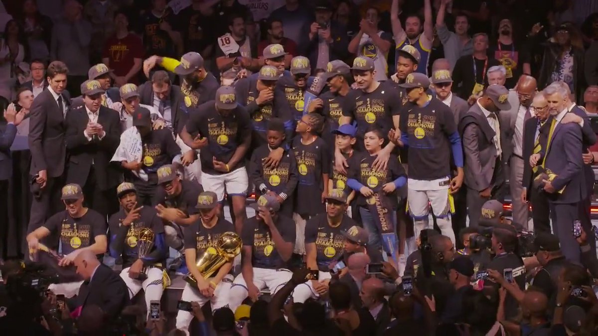 8 YEARS AGO TODAY The Warriors swept the Cavs in the 2018 NBA Finals and became back-to-back Champions. Their 3rd ring in 4 years. 🏆