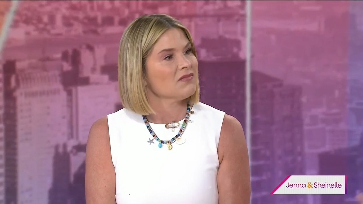 Savannah Guthrie breaks down during "Today" segment over missing mom Nancy. 🎥: NBC