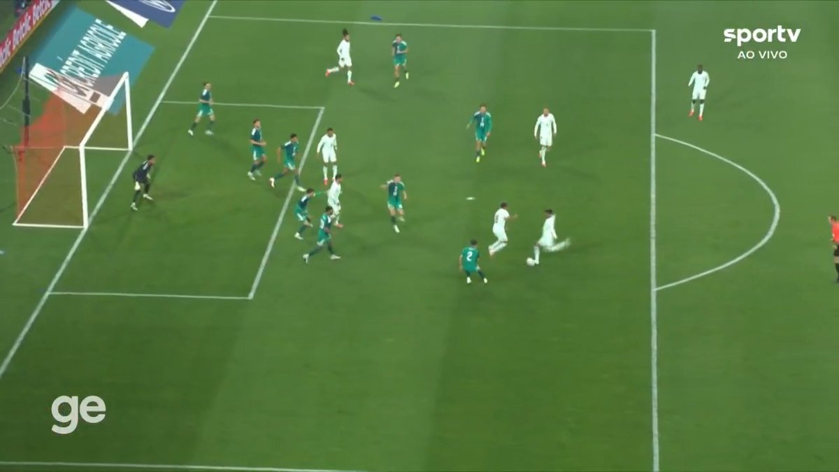O segundo gol de Olise. França 2x0 Irlanda do Norte. 🎥 sportv | ge