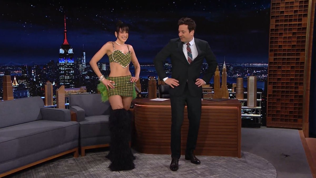 .DUA LIPA teaches Jimmy how to do her iconic dance move! #FallonFlashback