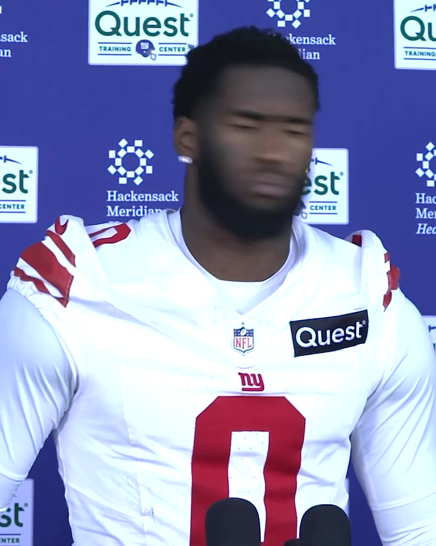 "I ain't never seen a linebacker do it like that just on first glance. Arvell's been amazing." Brian Burns talks about what Arvell Reese has brought to the Giants so far and says that Reese has been earning the respect of the Giants' veterans: