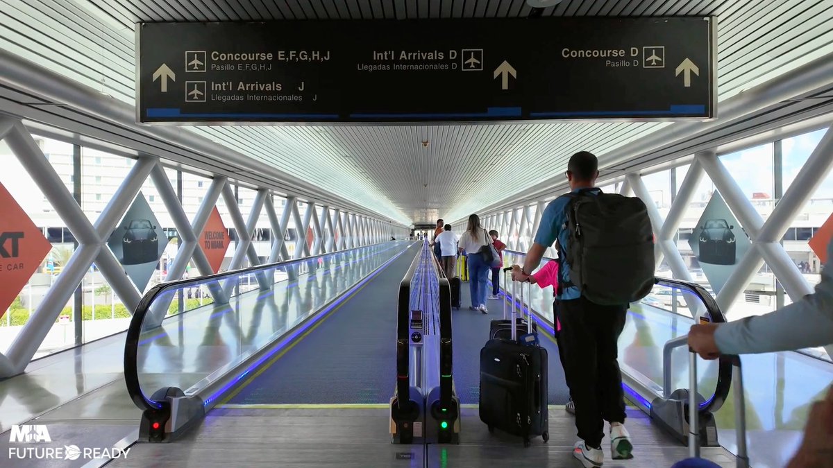Big news for your next trip. 📢 The Dolphin Skybridge and 3rd-level Skyride are OFFICIALLY open! Enjoy a smoother journey in a modernized space, now including: 🚶 Brand-new moving walkways 🧳 Sleek flooring 💡 Upgraded lighting #MIAFutureReady