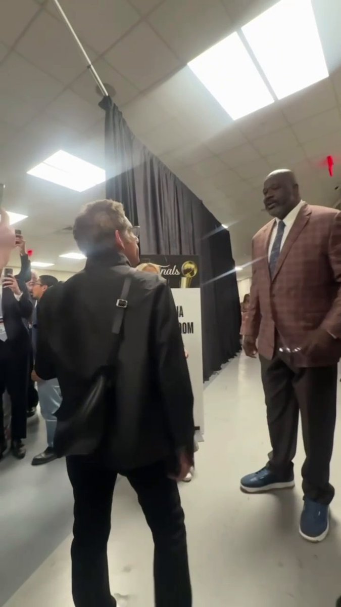 The height difference between Ben Stiller and Shaq 😅