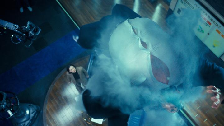 A man who can transform his body to slip through any barrier. A series of killings that cannot be stopped... Human Vapor, a new series based on Toho’s legendary tokusatsu film with VFX from the Academy Award-winning team behind Godzilla Minus One, premieres July 2. Written and executive produced by Yeon Sang-ho. Directed by Shinzo Katayama.