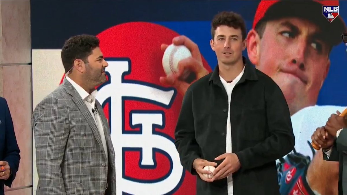Michael McGreevy has been lights out for the St. Louis Cardinals, posting a 2.99 ERA with 8 quality starts through his first 13 games! The right-hander broke down his deep pitch arsenal and attacking hitters in Studio 21, alongside Alex Avila.
