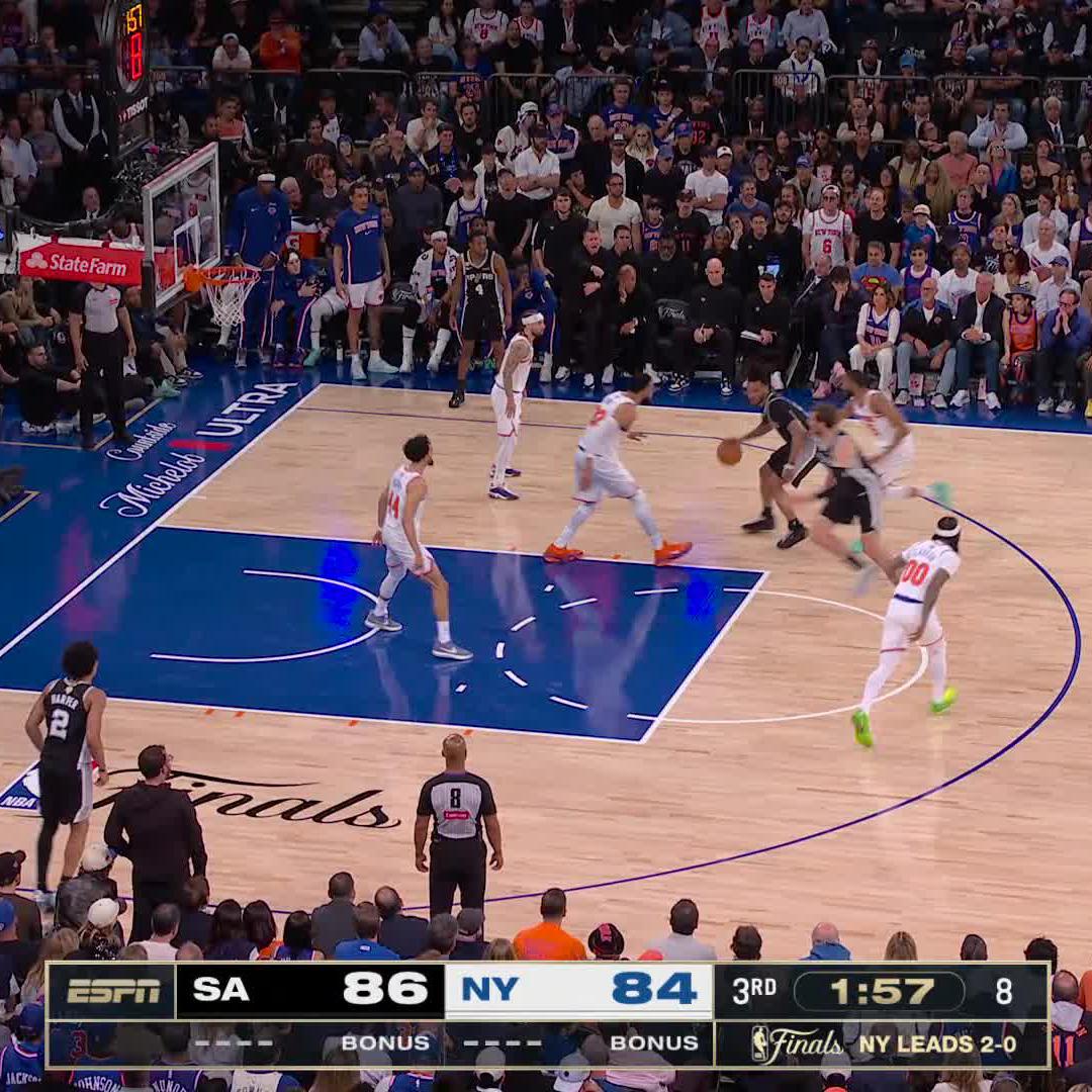 IT'S FOURTH QUARTER TIME!!! END 3Q | SAS 92, NYK 91