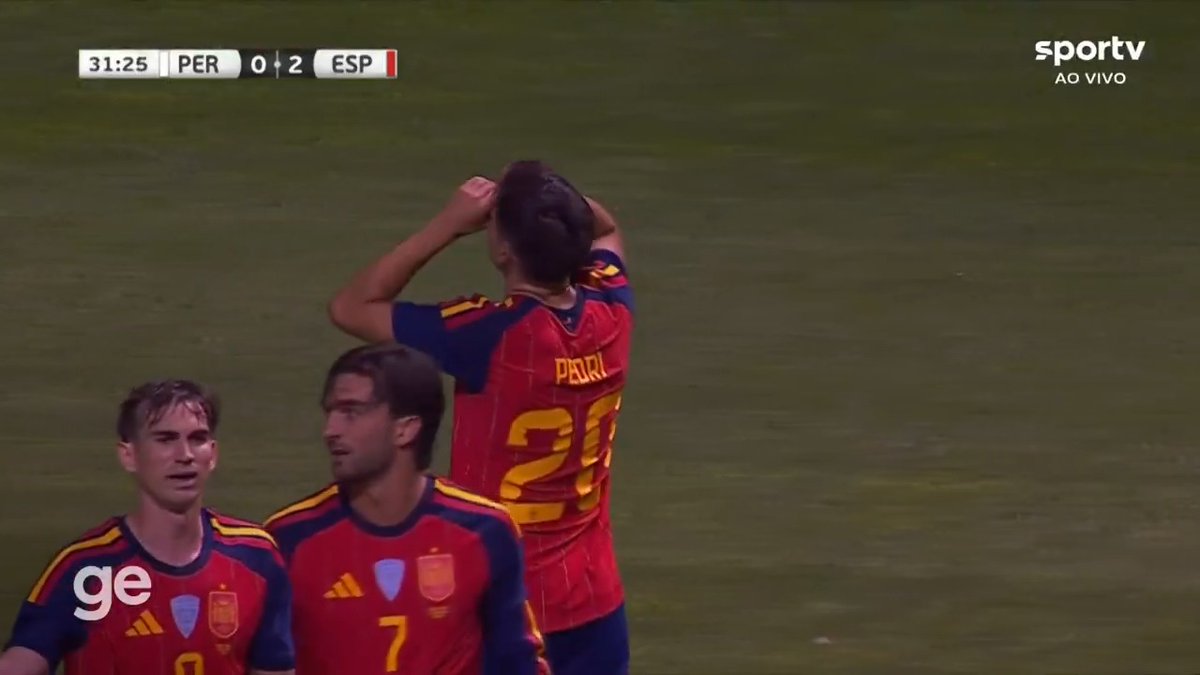 O gol de Pedri. Espanha 2x0 Peru. 🎥 sportv | ge