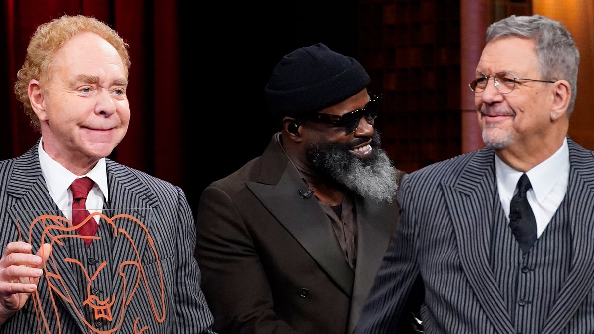 .Penn Jillette & Teller enlist Black Thought’s help to perform a magic trick using Jimmy’s face 😂 #FallonTonight