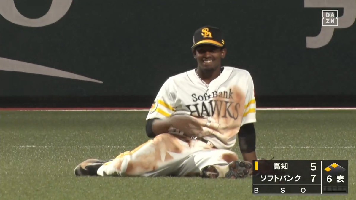 身体能力の塊 キューバ出身の18歳 モレノ 前進守備で好プレー ⚾️ソフトバンク（三軍）×高知ファイティングドッグス #sbhawks #だったらDAZN