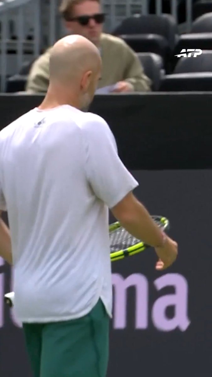 Adrian the magician 🎩 Libéma Open🎾 | #LibemaOpen | Adrian Mannarino