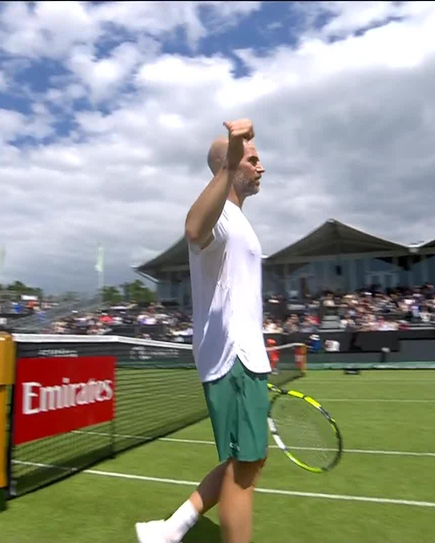 The Defending champion is out 🤯 Mannarino defeats Diallo 6-4 3-6 7-5 and sets up a second round clash against Rinderknech #LibemaOpen