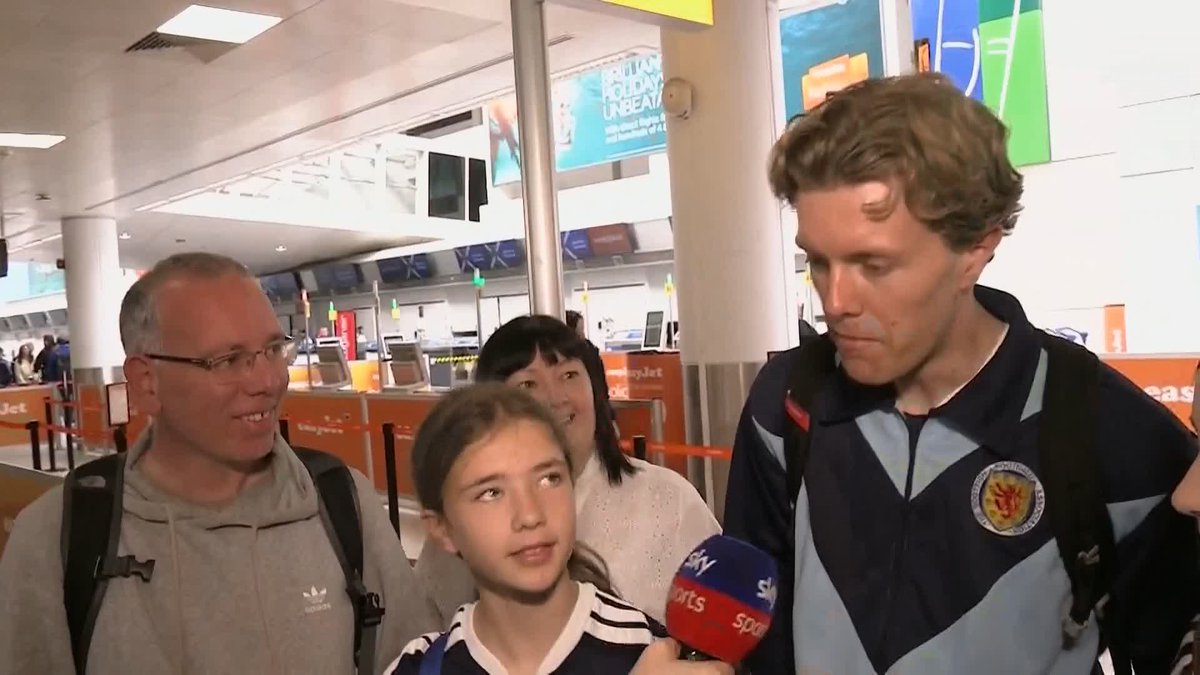 🗣️ "We will get England in the final and beat them 4-0" Scotland fans are feeling optimistic as they head to the US ahead of the team's opening match with Haiti 🏴