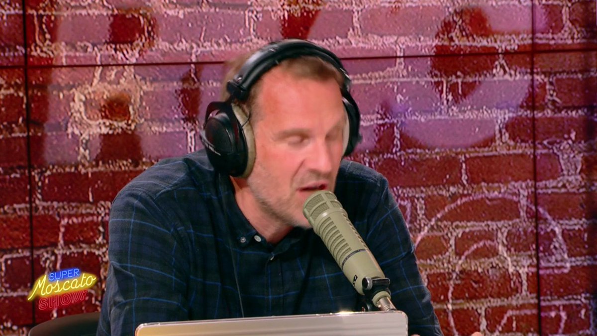🎙️ Stephen Brun : "J'ai l'impression que Wembanyama est une superstar outre-Atlantique, mais il ne l'est pas encore France. Tony Parker c'est les Spurs, mais aussi l'équipe de France. Et puis il y a sa relation avec Eva Longoria, qui l'a fait devenir une superstar mondiale"