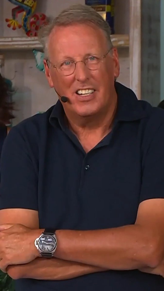 Chris Woerts: 'Ik heb tegen mijn kinderen gezegd: als er één iemand een tatoeage neemt, gelijk uit het testament!' 👀👀 #deoranjezomer