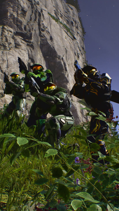 Your Fireteam had better be ready to discover the mysteries of the ring together. #HaloCE offers cross-platform 4-player network co-op for the first time ever + 2-player splitscreen on console!