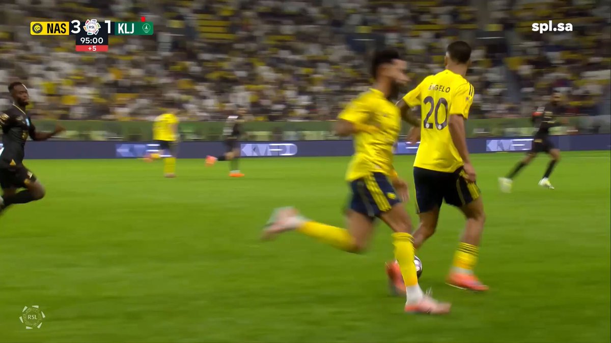 مقصية في الدقيقة 90+6' 🤯 هدف موسم 2025/26 من نصيب كريستيانو رونالدو 🐐 مقدمة من BSF #دوري_روشن_السعودي