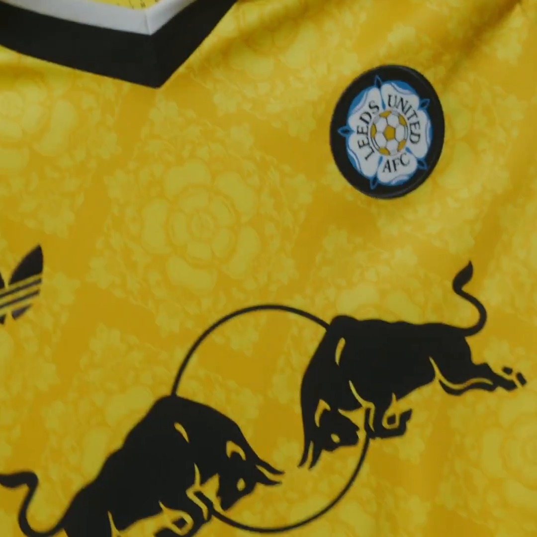 😍 Got your 26/27 #LUFC away kit? Available online and instore now!