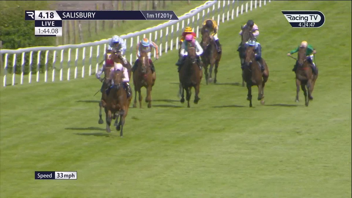 Besieged (Dubawi x Snow Lantern) opens his account in emphatic style ✅