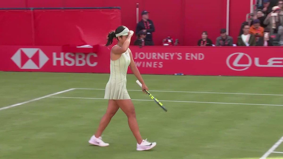 Into the Round of 16! 👏 Alex Eala flies through her opening round match at HSBC Championships, defeating Zhang 6-3, 6-2. #HSBCChampionships