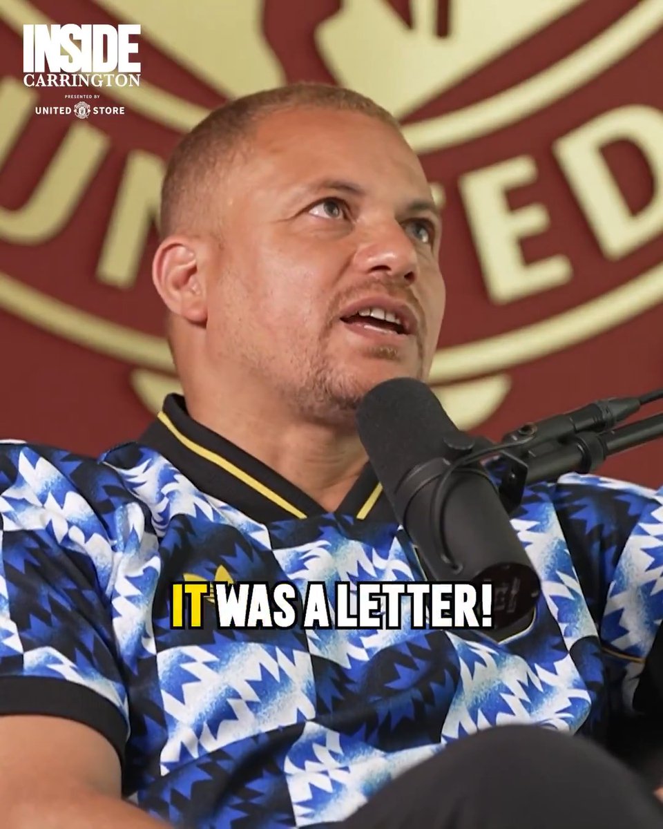 Getting your first England call-up the old school way! 😅📩 Watch our latest Inside Carrington podcast with Wes Brown ⤵️