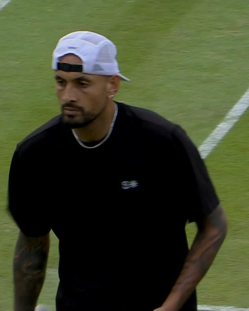 Earning the Moutet applause 👏 Nicholas Kyrgios with an outstanding volley 😮💨 BOSS OPEN | #BOSSOpen