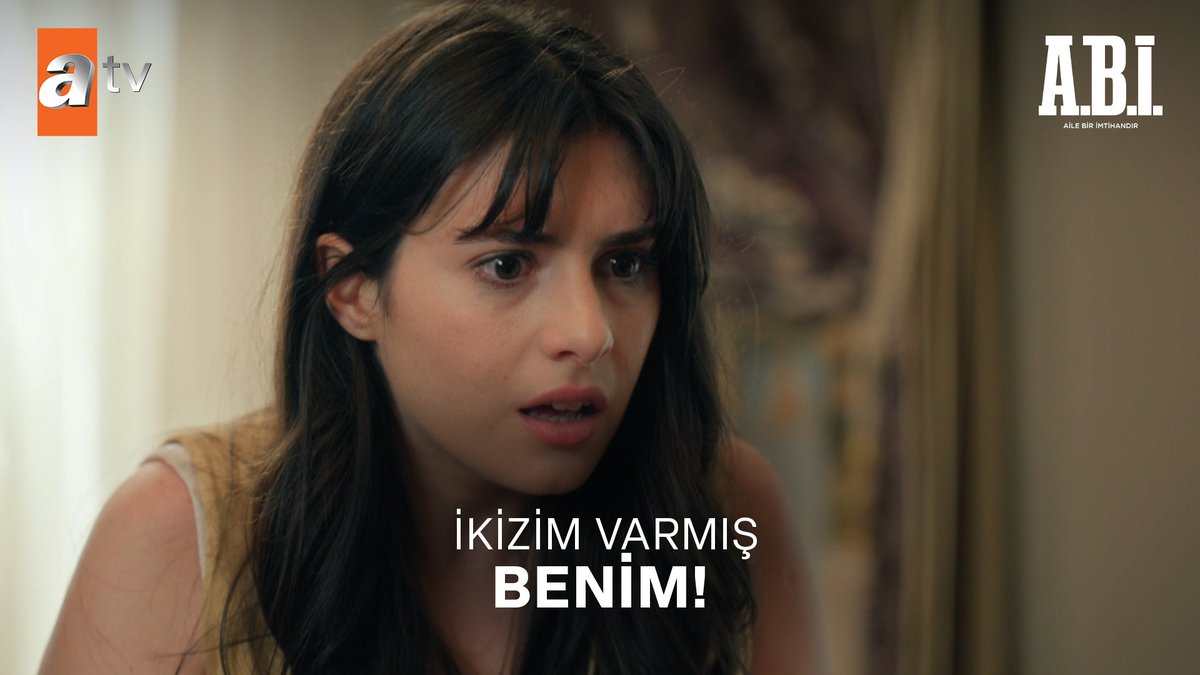 “Sadece kız bebek doğurmadı, bir de erkek bebeği oldu!” #AbiDizisi atv