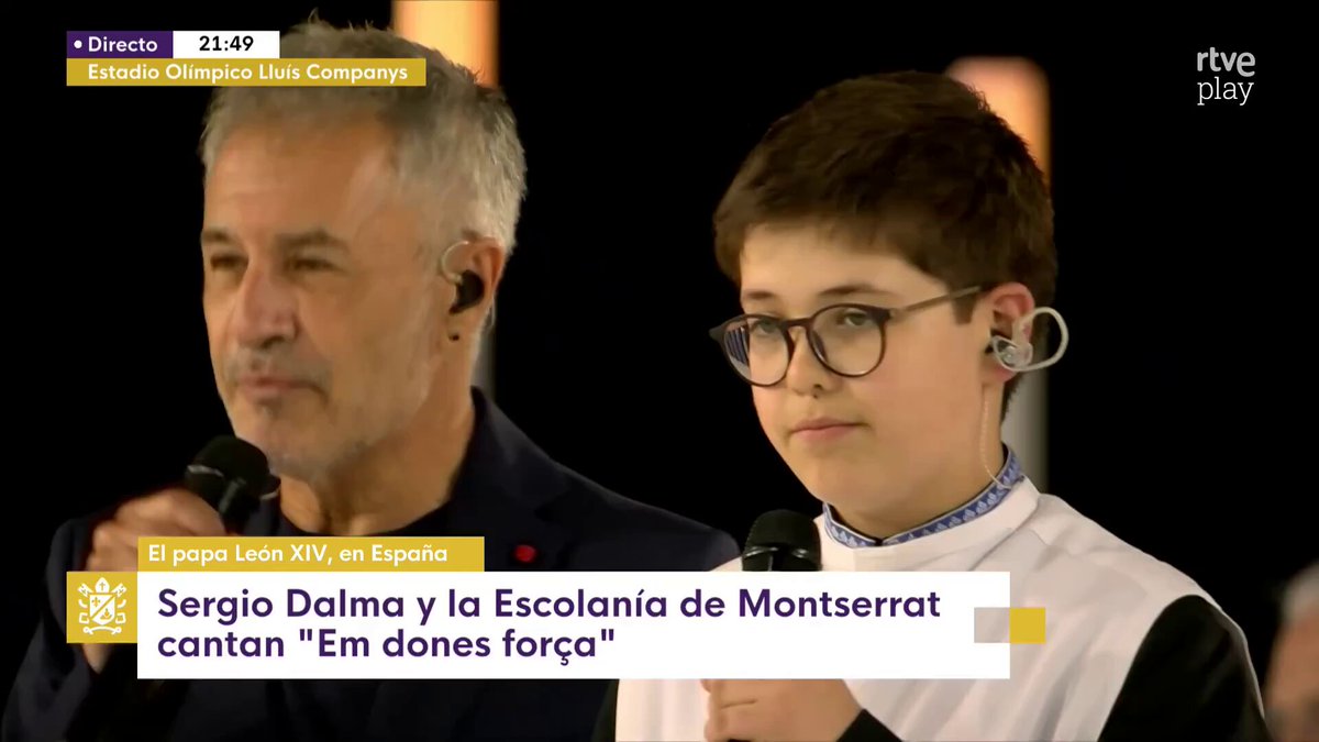 Cómo siempre Catalunya a la altura de los eventos históricos mundiales, muy orgulloso de haber tenido muy buena parte de mi infancia en esa preciosa tierra. Visca Catalunya. 💛❤️💛 #VisitaPapaRTVE 🇻🇦✝️🙏🏻♥️