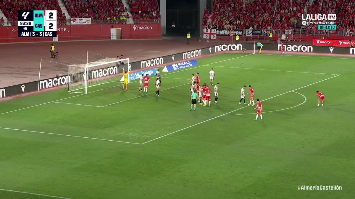 ⬆️⚽ ¡DE CABEZA A LA FINAL DEL PLAYOFF! ❤️🤍 Stefan Dzodic marcó el gol definitivo que metió a la UD Almería en la final y que les permite seguir soñando con el ascenso. #LALIGAHYPERMOTION