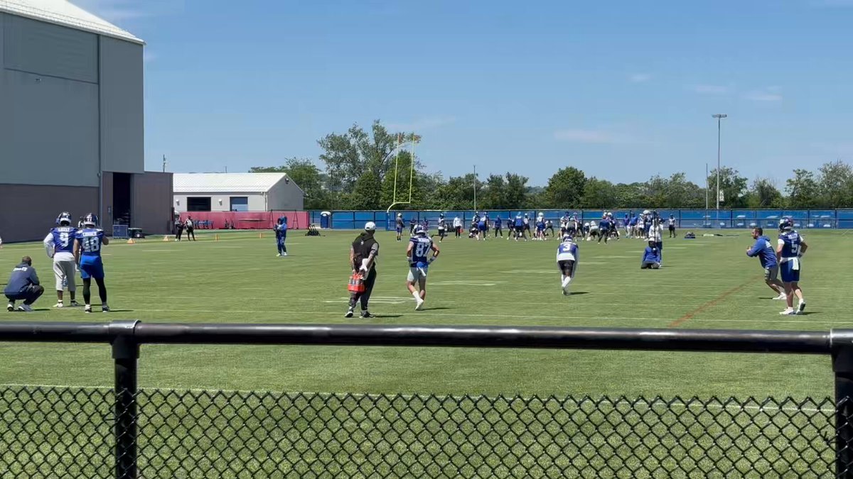 Not being an “Odell glazer” but OBJ has had a really solid Mini Camp. - Paul Schwartz goes in depth on it on our Blue Rush: Post Practice report dropping later on New York Post Sports YouTube. Knows where/when to be in his spot and is catching the rock really well. (Mini Camp)