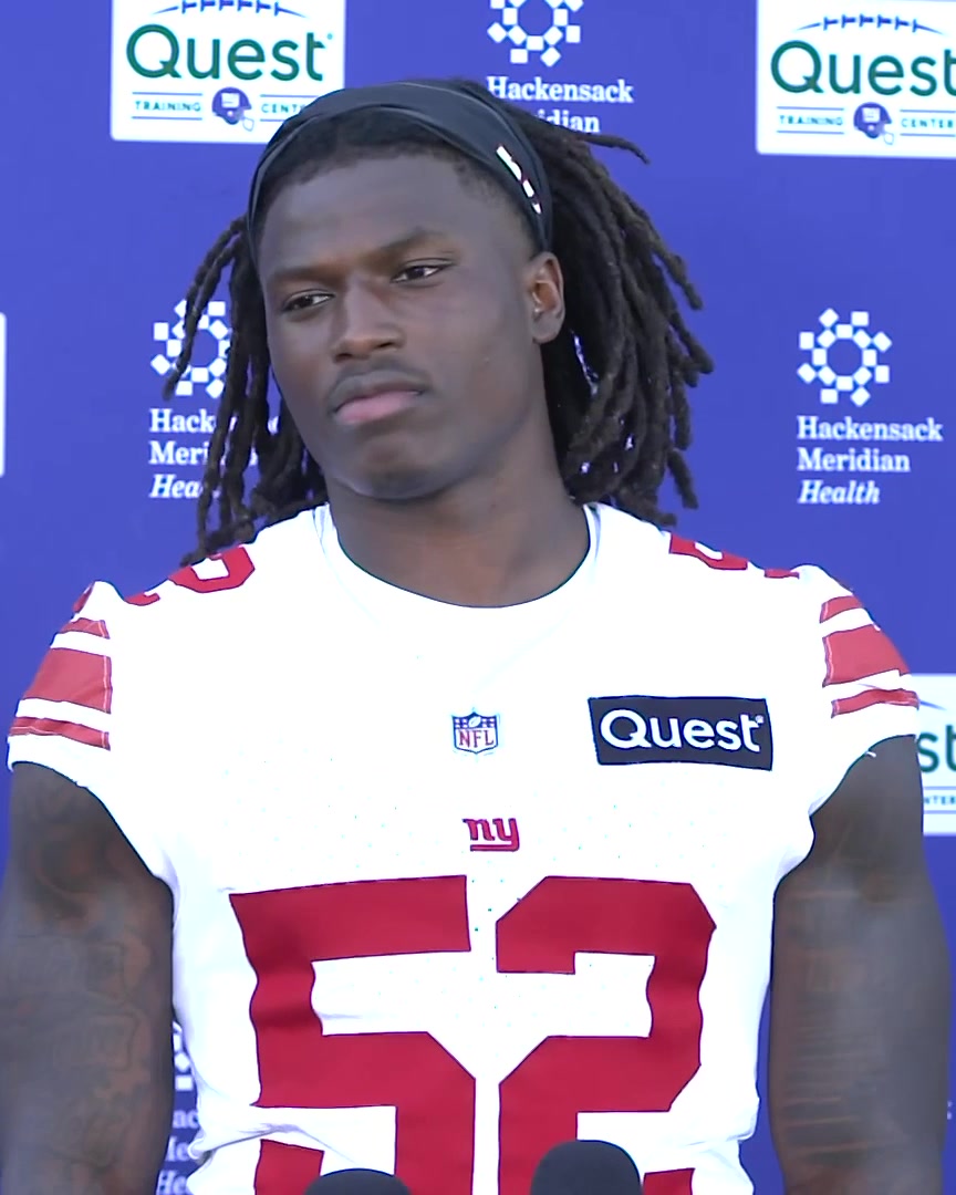 Arvell Reese says he didn't do anything special after signing his first NFL contract: "I don't really got nothing to buy right now. I already got everything. I got a car and an apartment, so I'm good right now."