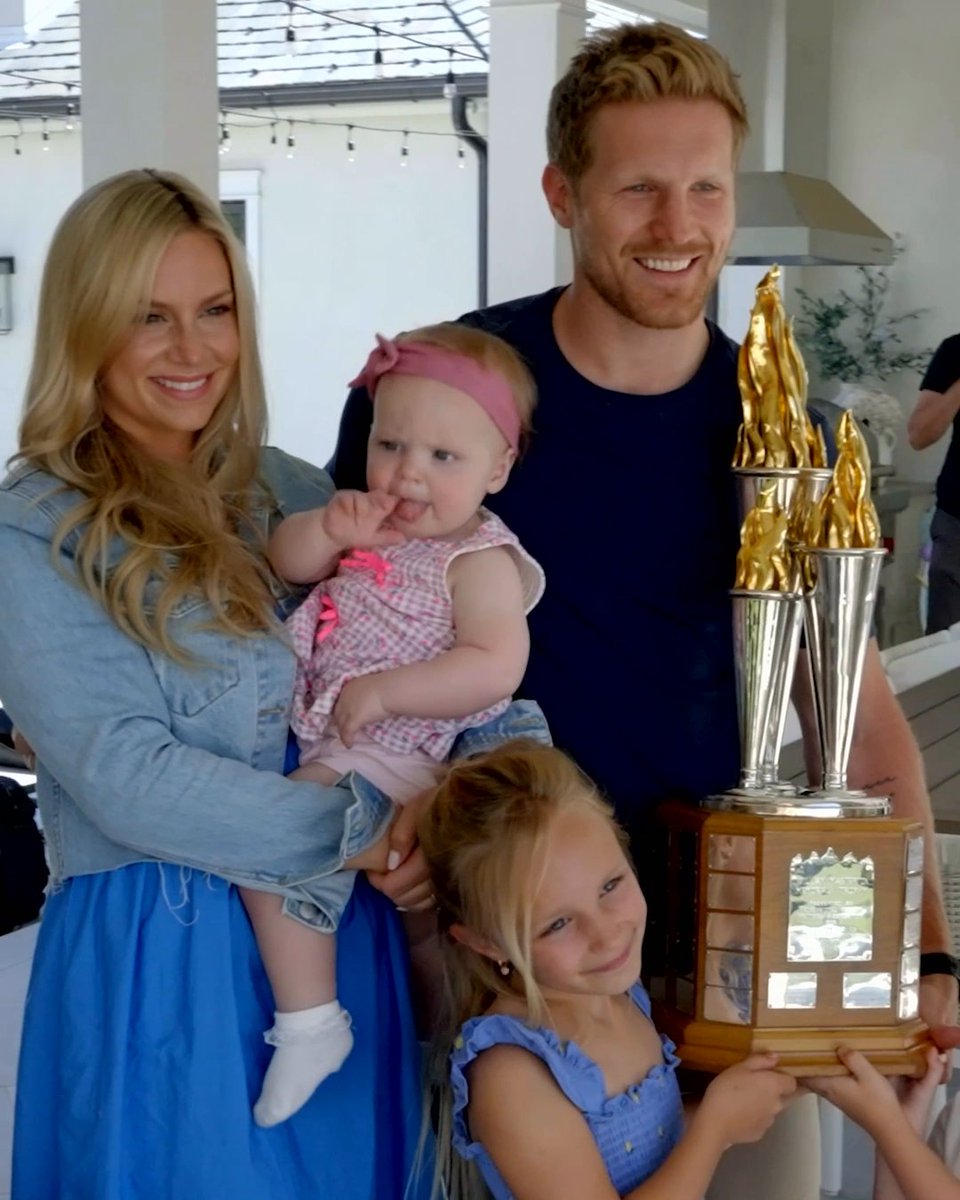 Gabriel Landeskog was certainly not expecting a second award to appear when he sat down for this interview! 🏆 Watch as Landeskog's family surprises him with the Bill Masterton Memorial Trophy for the way he exemplified perseverance, sportsmanship, and dedication to hockey. #NHLAwards