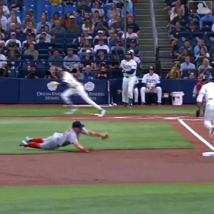 Durbin at the hot corner!