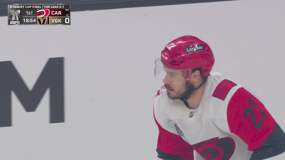 LOGAN STANKOVEN GETS THIS PARTY STARTED JUST OVER A MINUTE IN 😱🚨