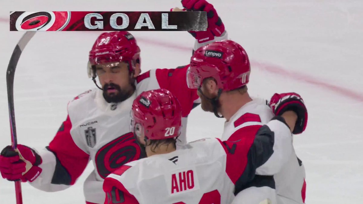 JORDAN STAAL RESTORES THE TWO GOAL LEAD 😤 The Canes captain has scored in every game of the Stanley Cup Final so far 😳
