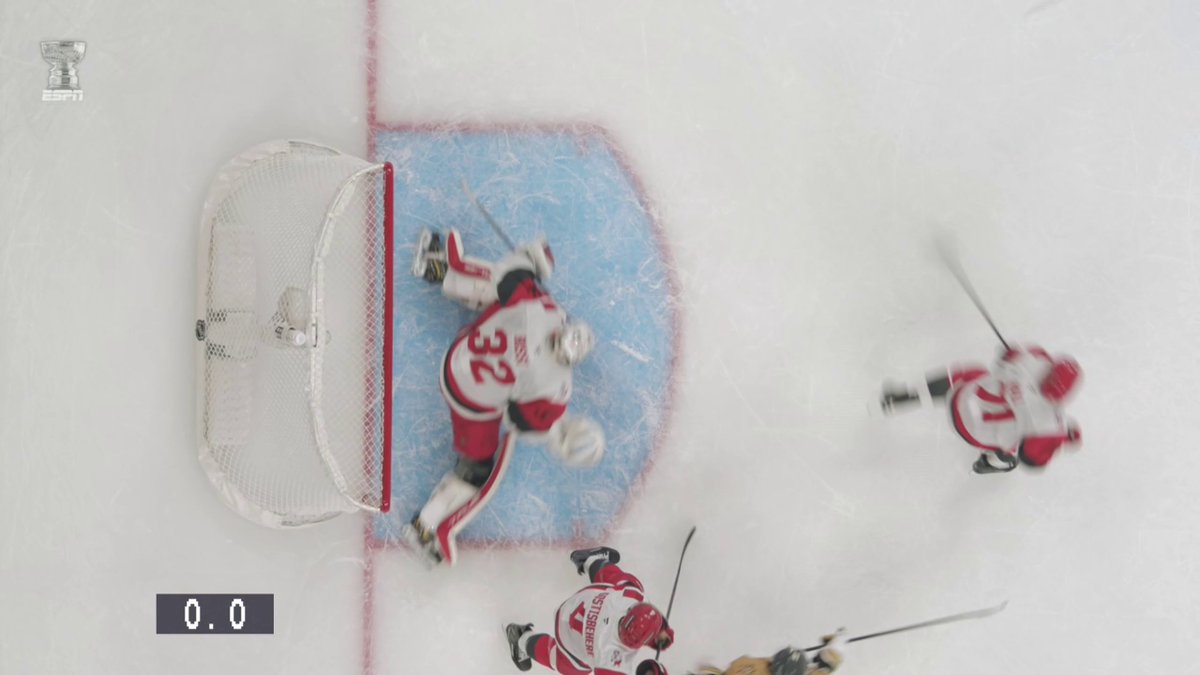 Brayden McNabb thought he beat the buzzer ... but time expired before the puck crossed the goal line 😮 Carolina leads Vegas 3-1 after a wild first period on ABC and the ESPN App 👀