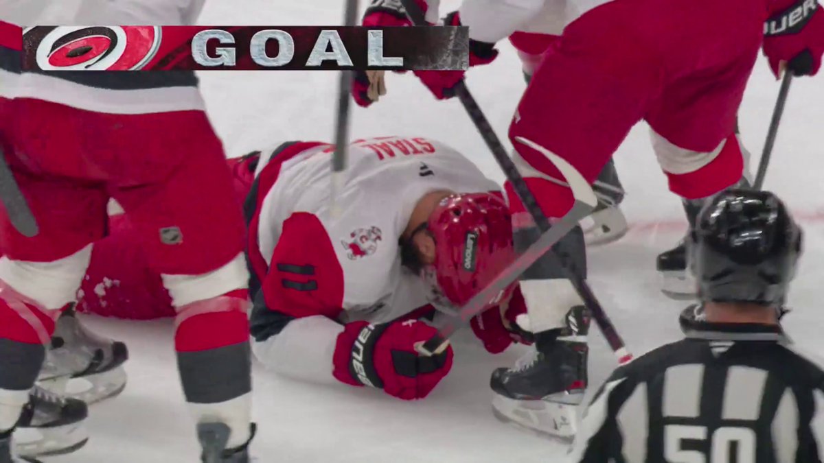 JORDAN STAAL DIVING GOAL FOR THE LEAD 😱 Continues to step up for Carolina on the biggest of stages 🔥