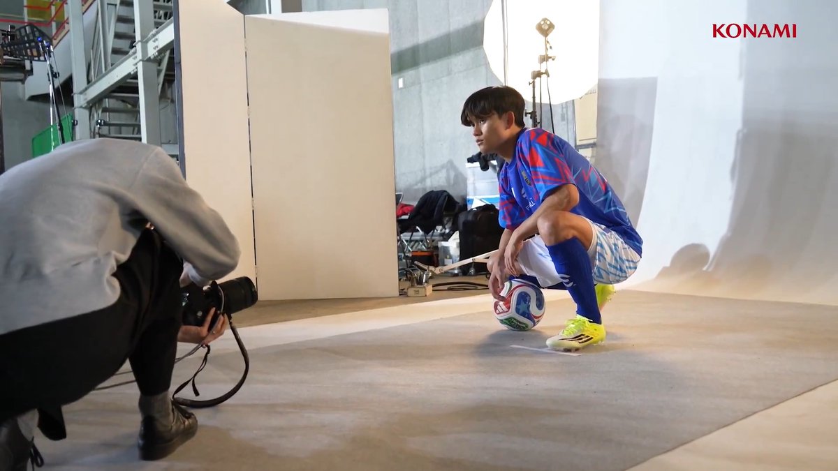 ／ Q.この4年で進化した点とは？ ＼ 久保建英選手出演 eFootball™ 新CMメイキング映像公開🎥 4年で進化した点などを語ったインタビューに注目👀 eFootball™でプレーの熱狂、ゴールの熱狂を体感しよう🔥 #イーフト #eFootball