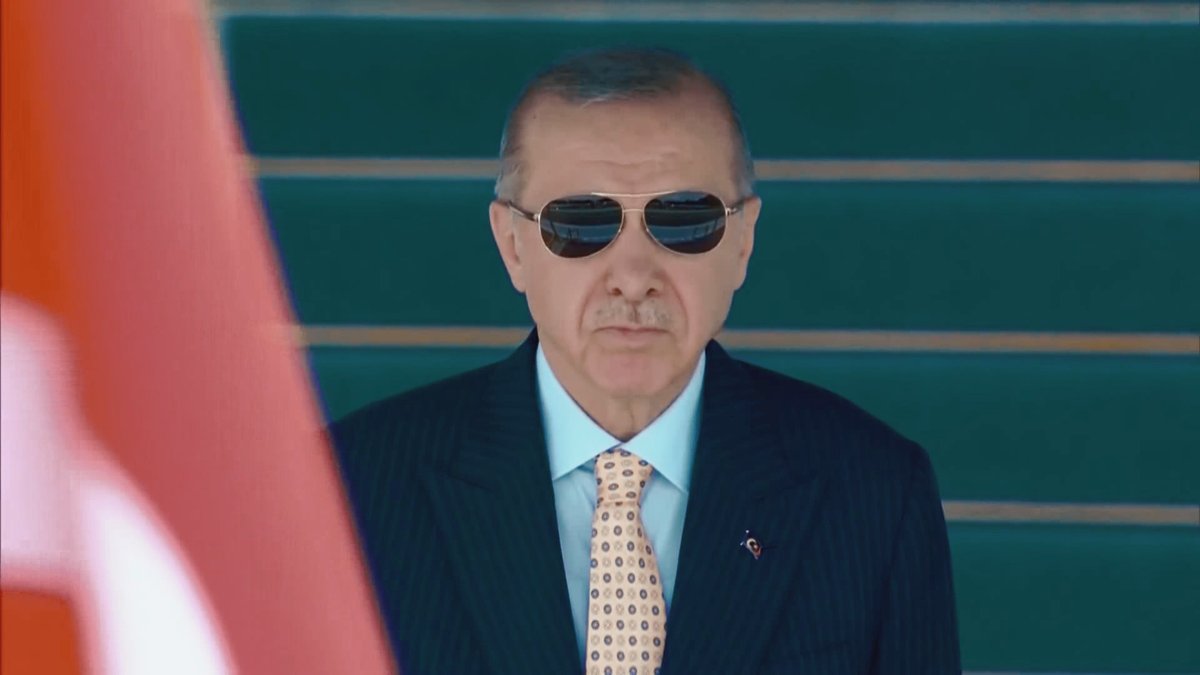 Hükûmetlerimiz döneminde zirve diplomasisinde nereden nereye geldiğimize şöyle bir bakalım…