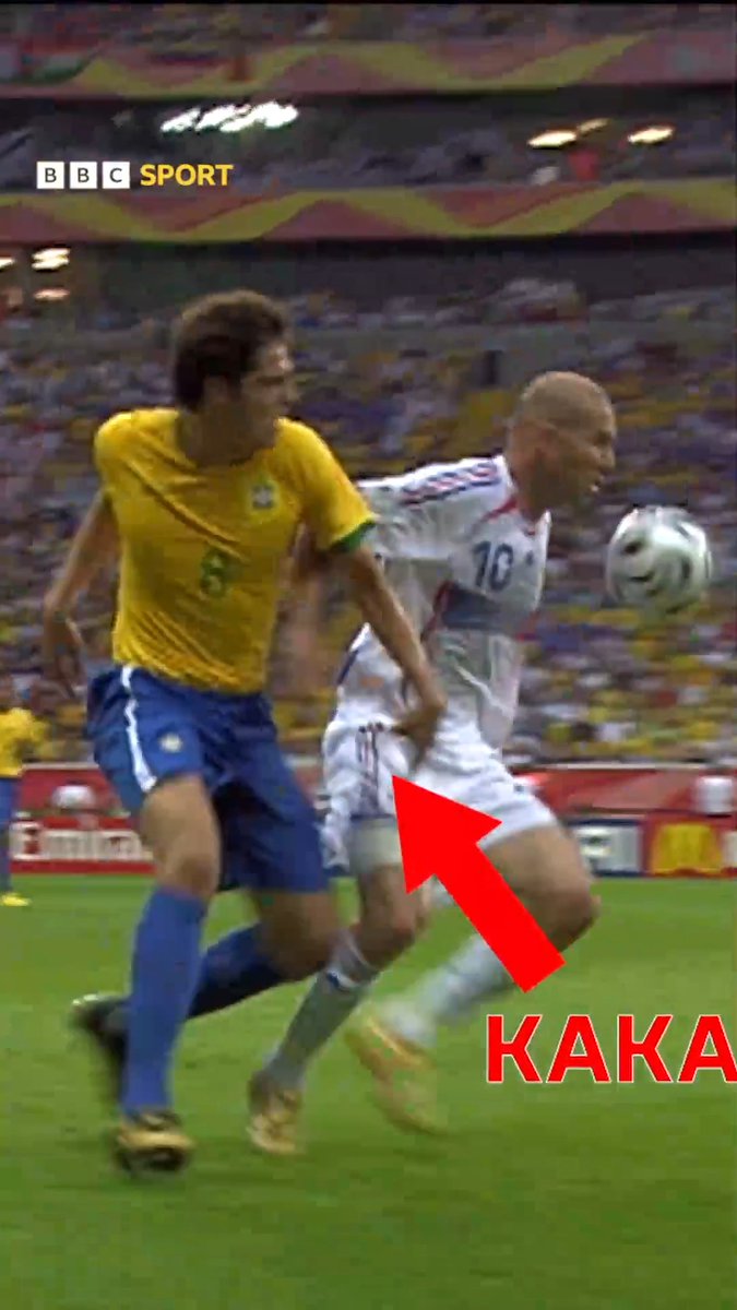 A 34-year-old Zinedine Zidane against Brazil 🤩 Who remembers this performance? 😮💨