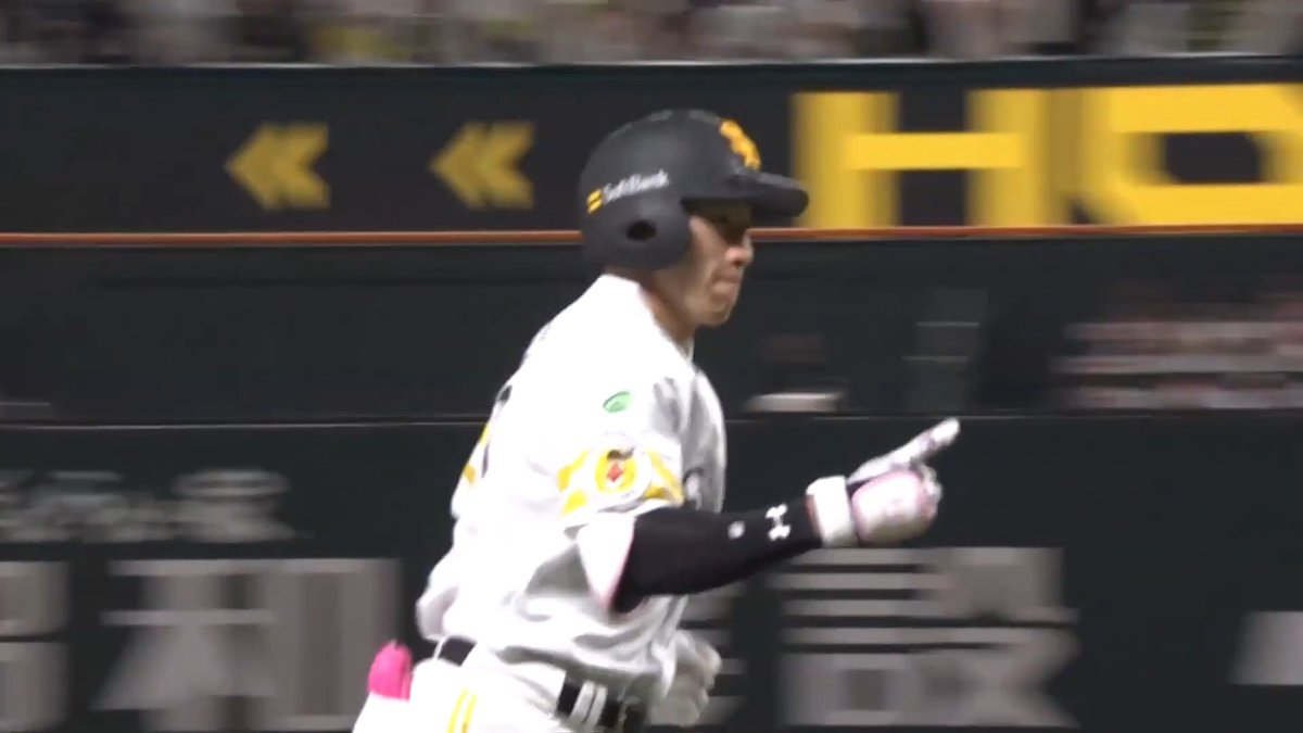 久しぶりの一発🌈 福岡ソフトバンク 柳田悠岐 選手の今シーズン第8号ソロホームランで1点差！👏👏 👇日本生命セ・パ交流戦見るならパテレ！