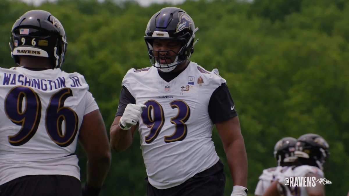 YESSIR 🗣 Sounds like Calais Campbell is back!