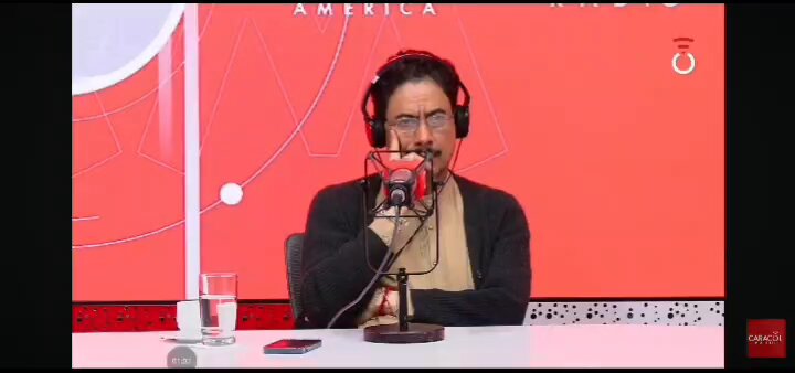 A @ivancepedacast le preguntan concreto: ¿Calarcá ha cumplido con el proceso de paz? La respuesta y la actitud de Cepeda todo lo indica: Seguiría dando beneficios a todos esos criminales que ademas, hoy obligan a votar por él