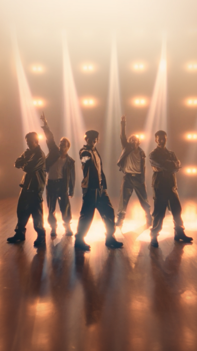Welcome to 1995! #BackToThe90s with the Elevator Boys is coming soon to Prime Video.