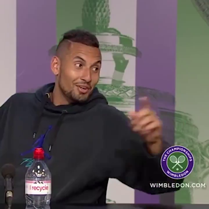 😂🍺 MOMENTO INOLVIDABLE EN WIMBLEDON. El día que Kyrgios reconoció a una periodista que había estado en un bar la noche anterior. ☠️💀