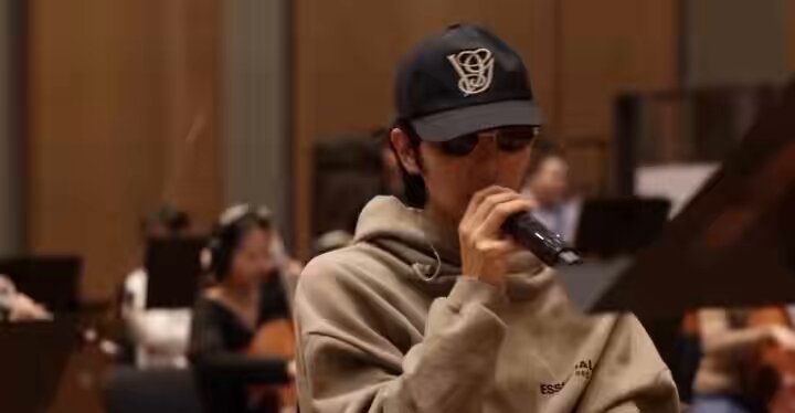 เพิ่งเห็น พี่เจฟร้องเพลงไม่รู้จักฉัน ไม่รู้จักเธอกับวงออเคสตร้า😭😭😭😭😭