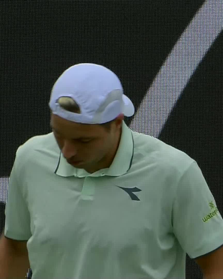 First point back after a 4-hour rain delay 😲👏 BOSS OPEN | #BOSSOpen
